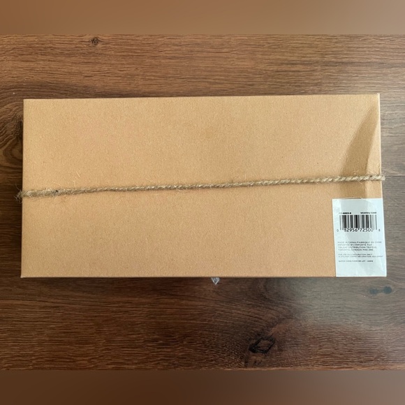 FREE 5PK Colourful Christmas Tree Decorations - Picture 4 of 9